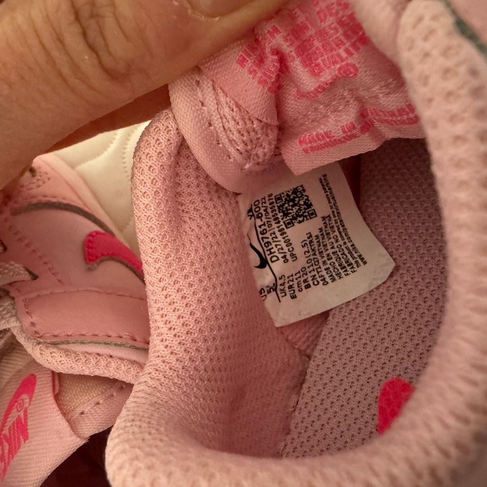 Nike Kids Light Pink Sneakers - Picture 7 of 7